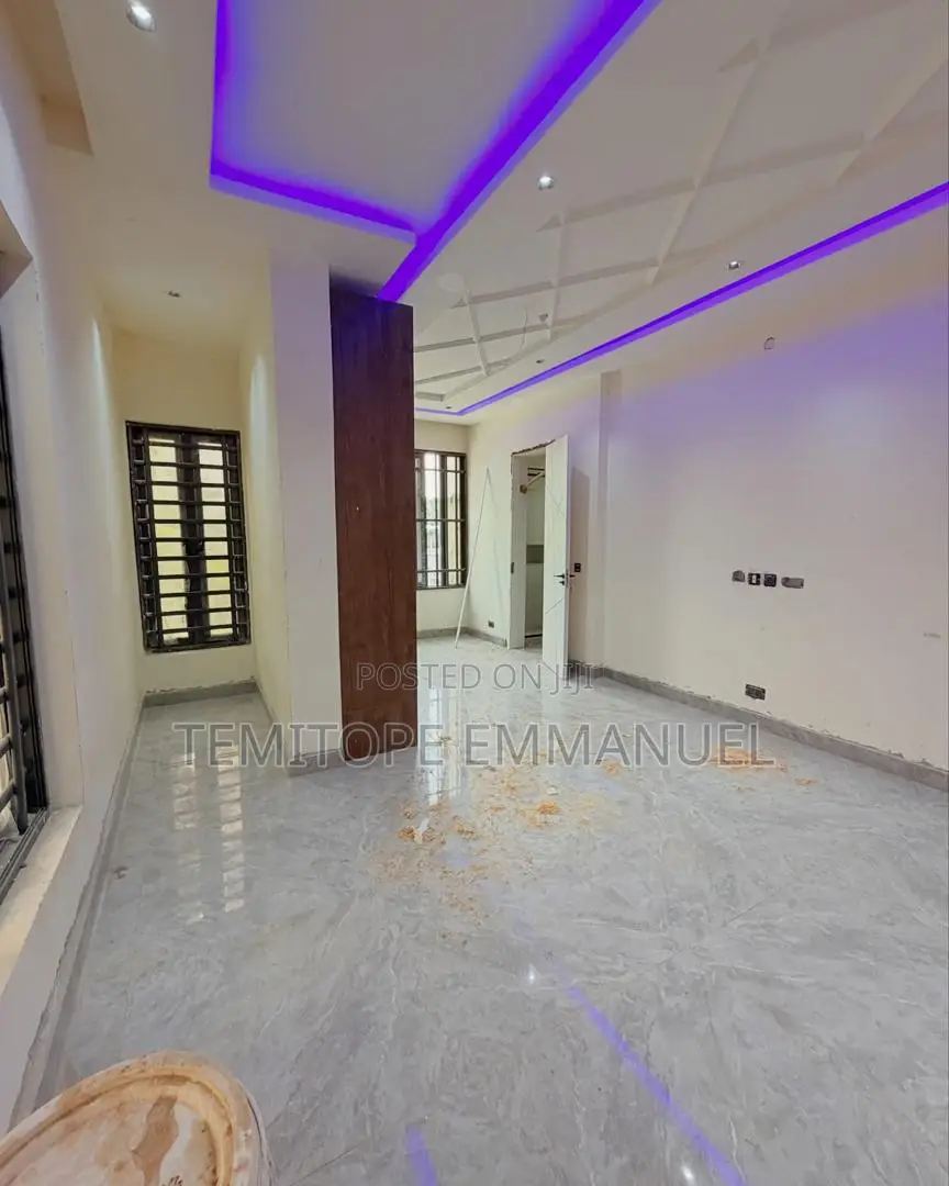 Furnished 4bdrm Duplex in Ikeja Gra, Lagos for sale in Ikeja GRA
