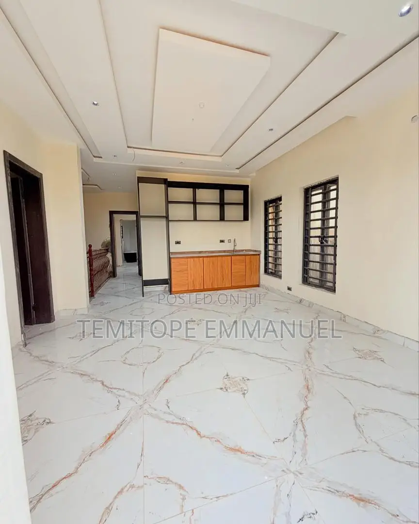Furnished 4bdrm Duplex in Ikeja Gra, Lagos for sale in Ikeja GRA