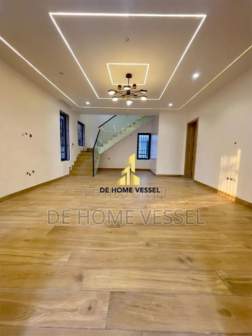 4bdrm Duplex in Ajah for sale in Ajah