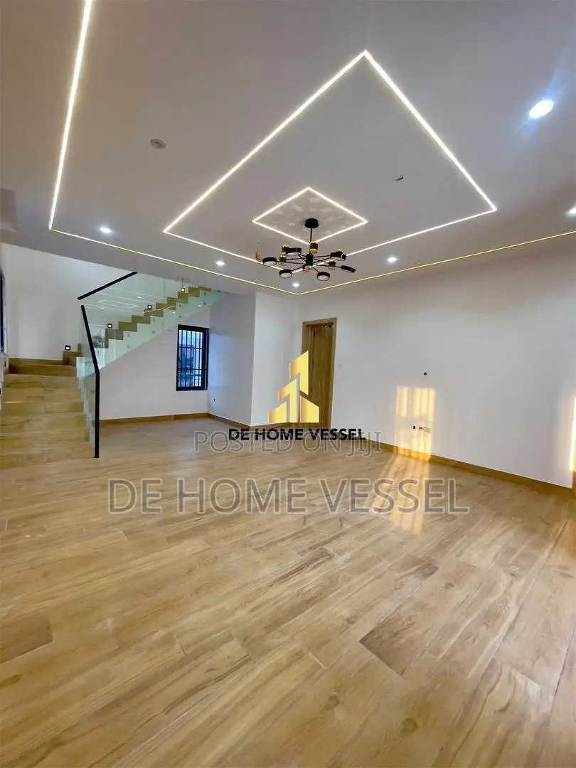 4bdrm Duplex in Ajah for sale in Ajah