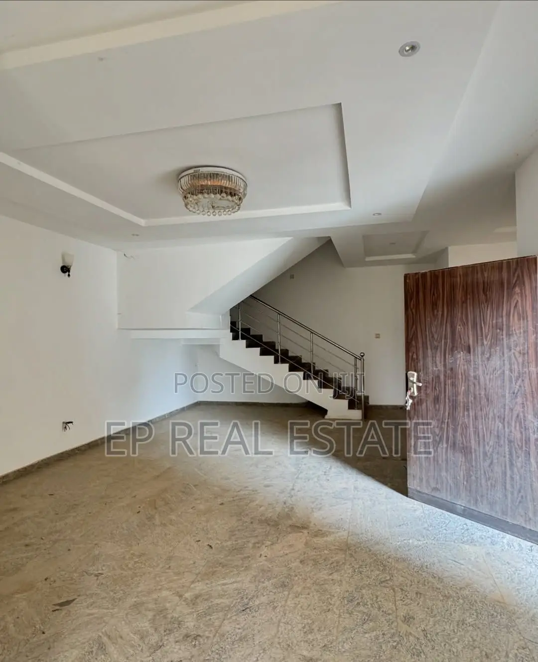 4bdrm Duplex in Apo District for sale in Apo District
