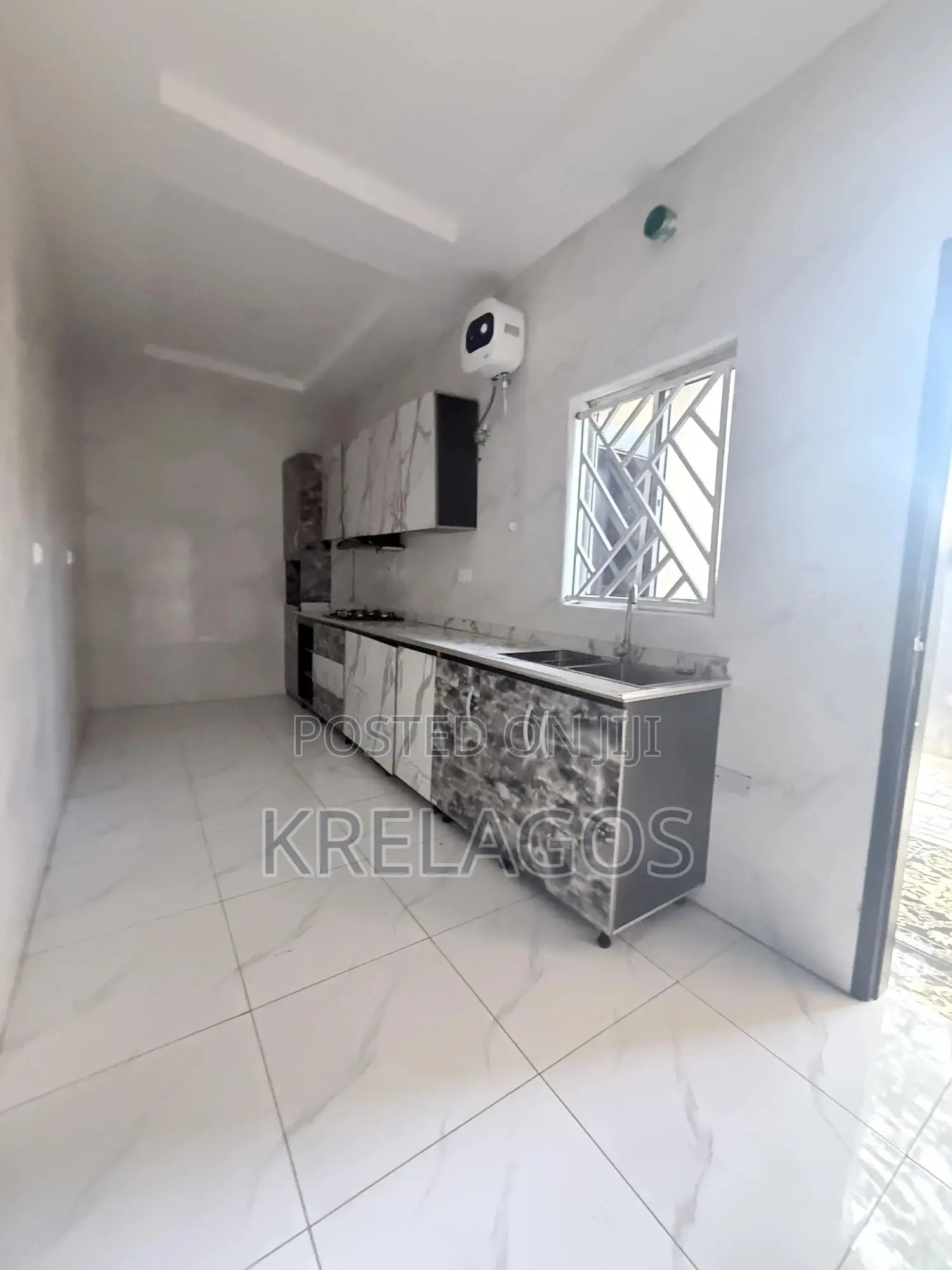 2bdrm Apartment in Ajah, Off Lekki-Epe Expressway for sale in Off Lekki-Epe Expressway