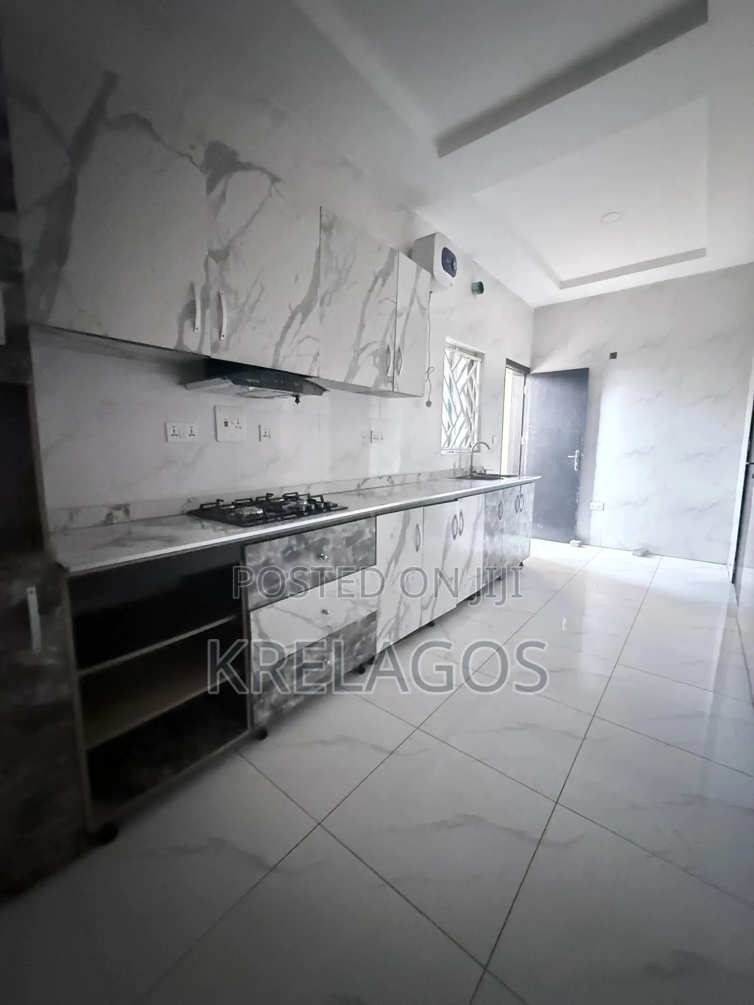 2bdrm Apartment in Ajah, Off Lekki-Epe Expressway for sale in Off Lekki-Epe Expressway
