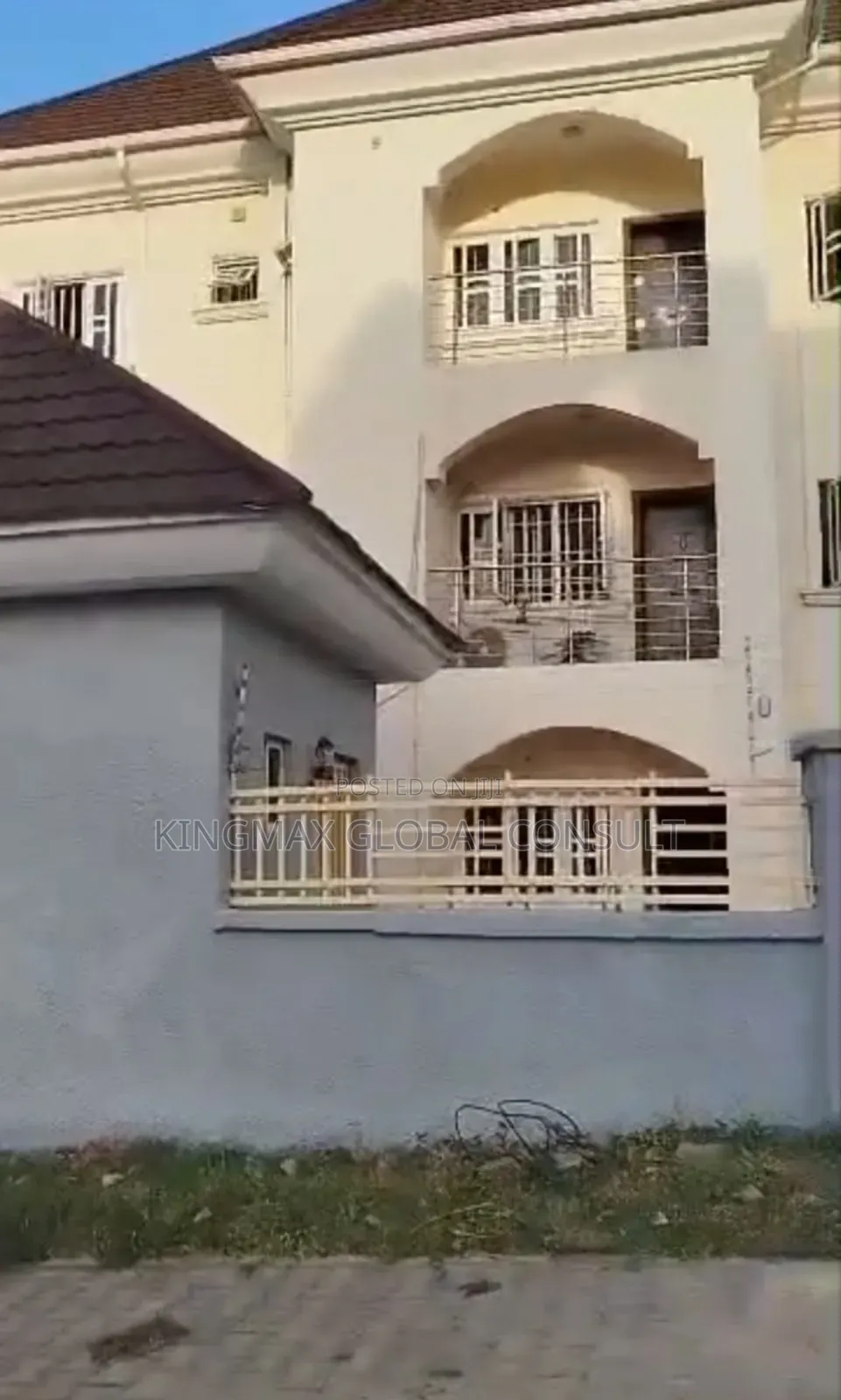 5bdrm Duplex in Wuye Abuja for sale in Wuye