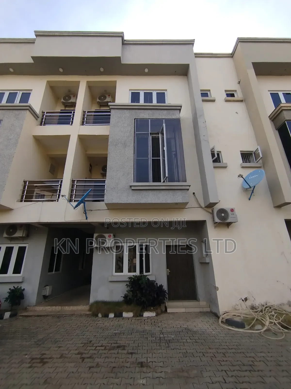 4bdrm Duplex in Estate Katampe for rent in Katampe Extension