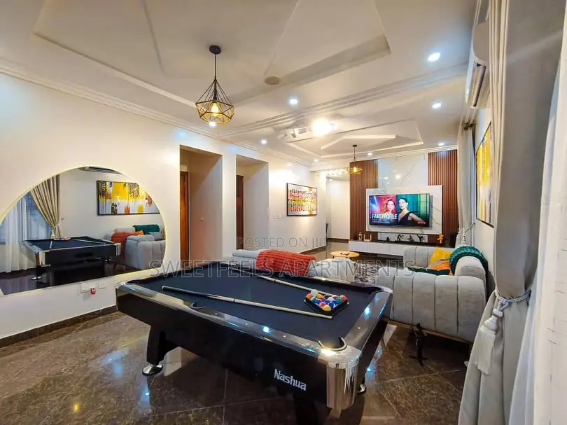 Classic 2 Bedroom Rooftop Apartment in Lekki Phase 1