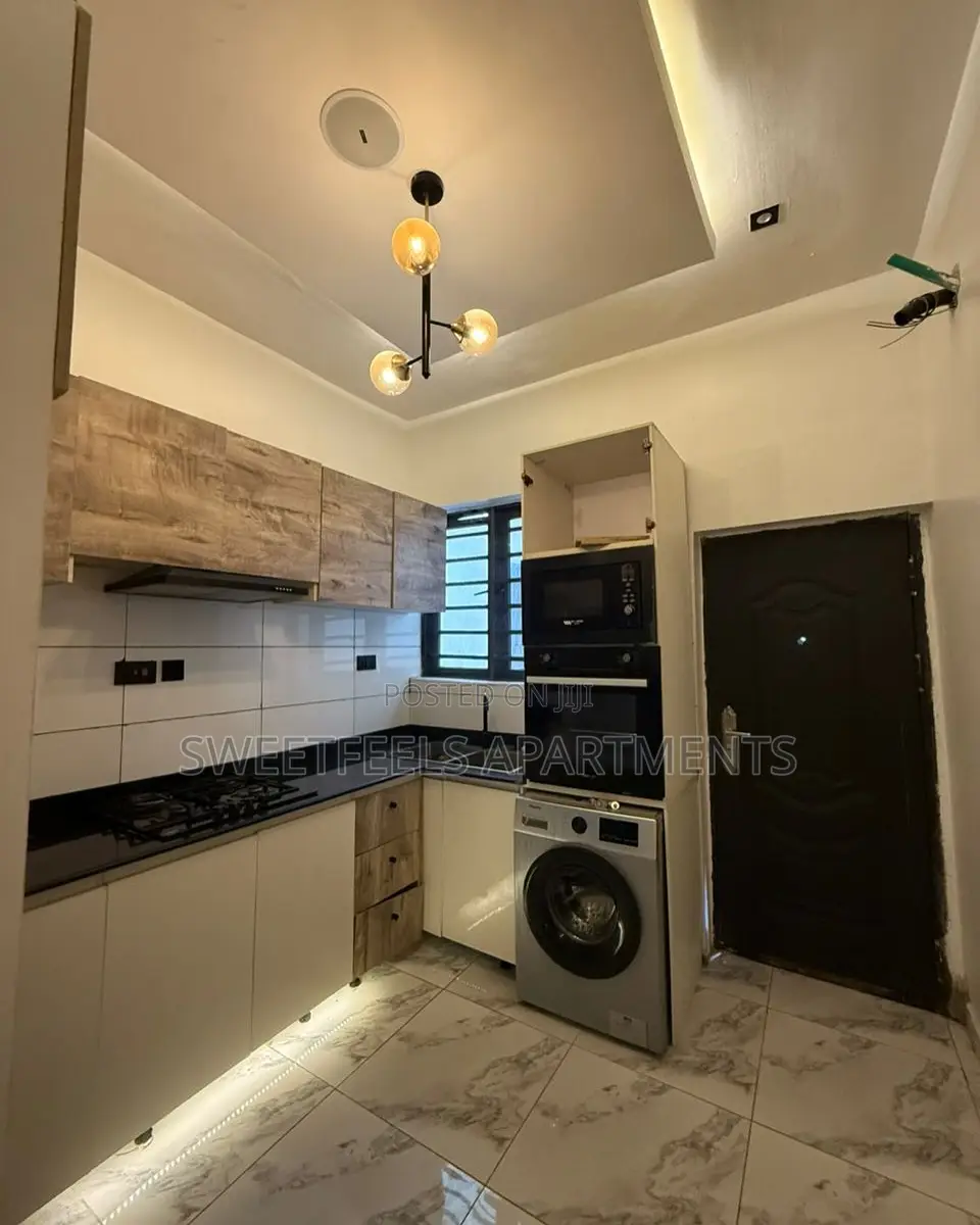 Seaview 2 Bedroom Apartment in Ikate