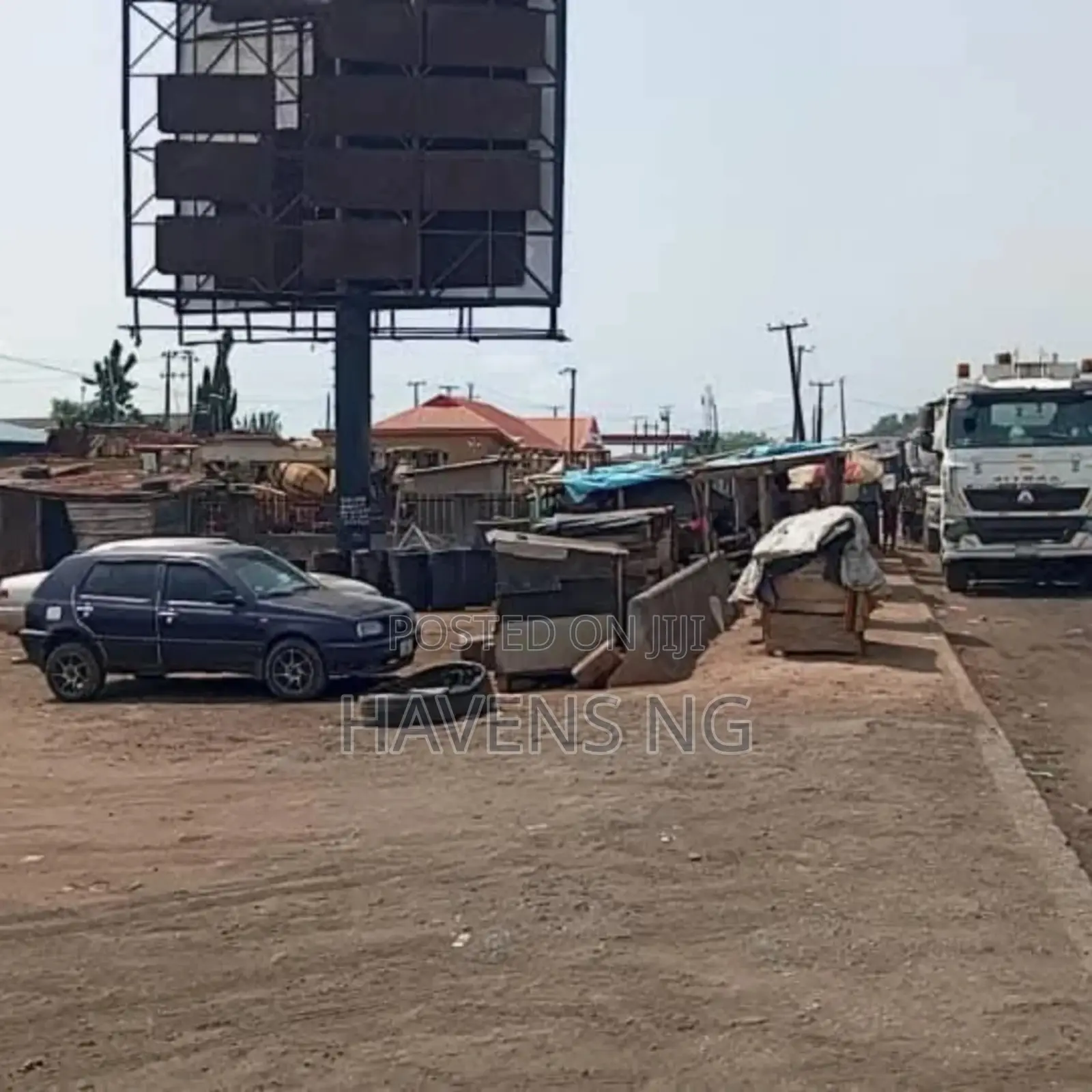 4100sqm Commercial Land for Sale Ajacent Lead City, Ibadan. in Egbeda / Egbeda