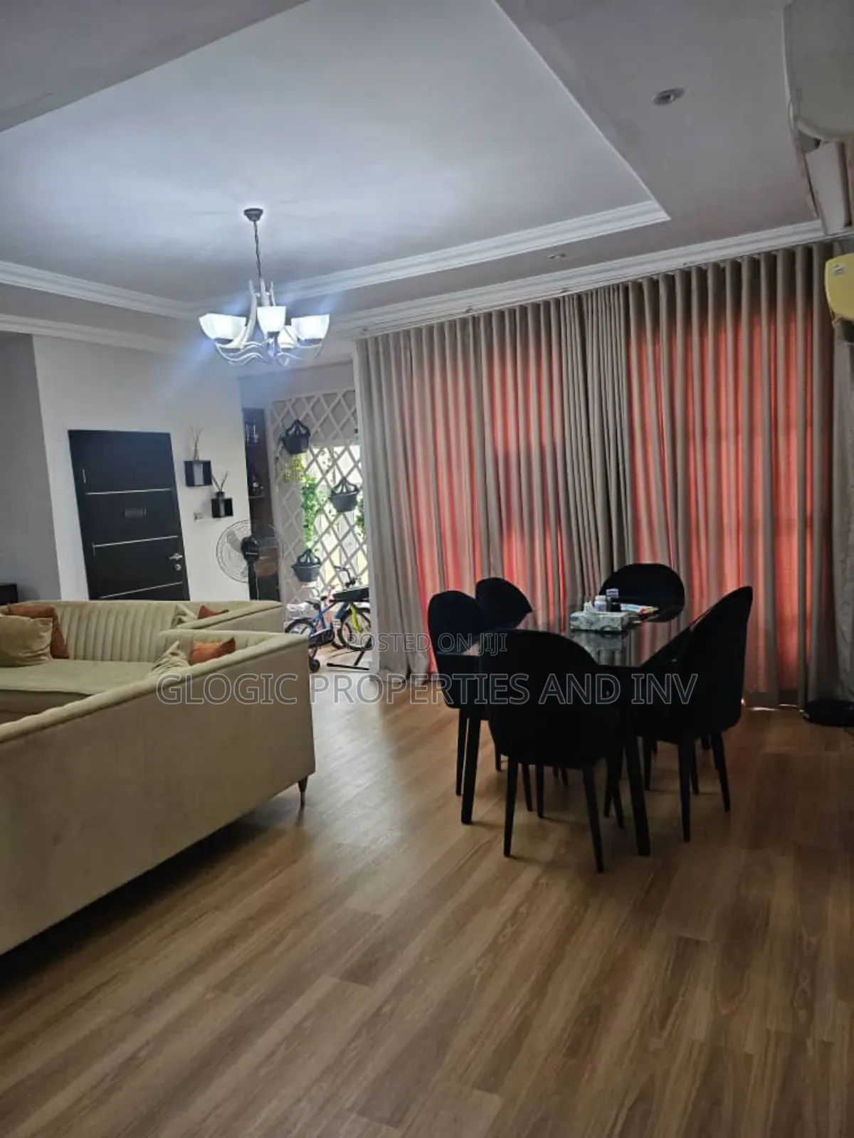 Furnished 3bdrm Block of Flats in Parkview Estate for sale in Parkview Estate