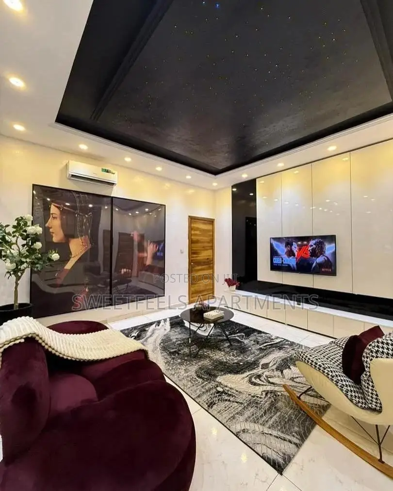 Paris Deluxe 1 Bedroom Apartment in Osapa london