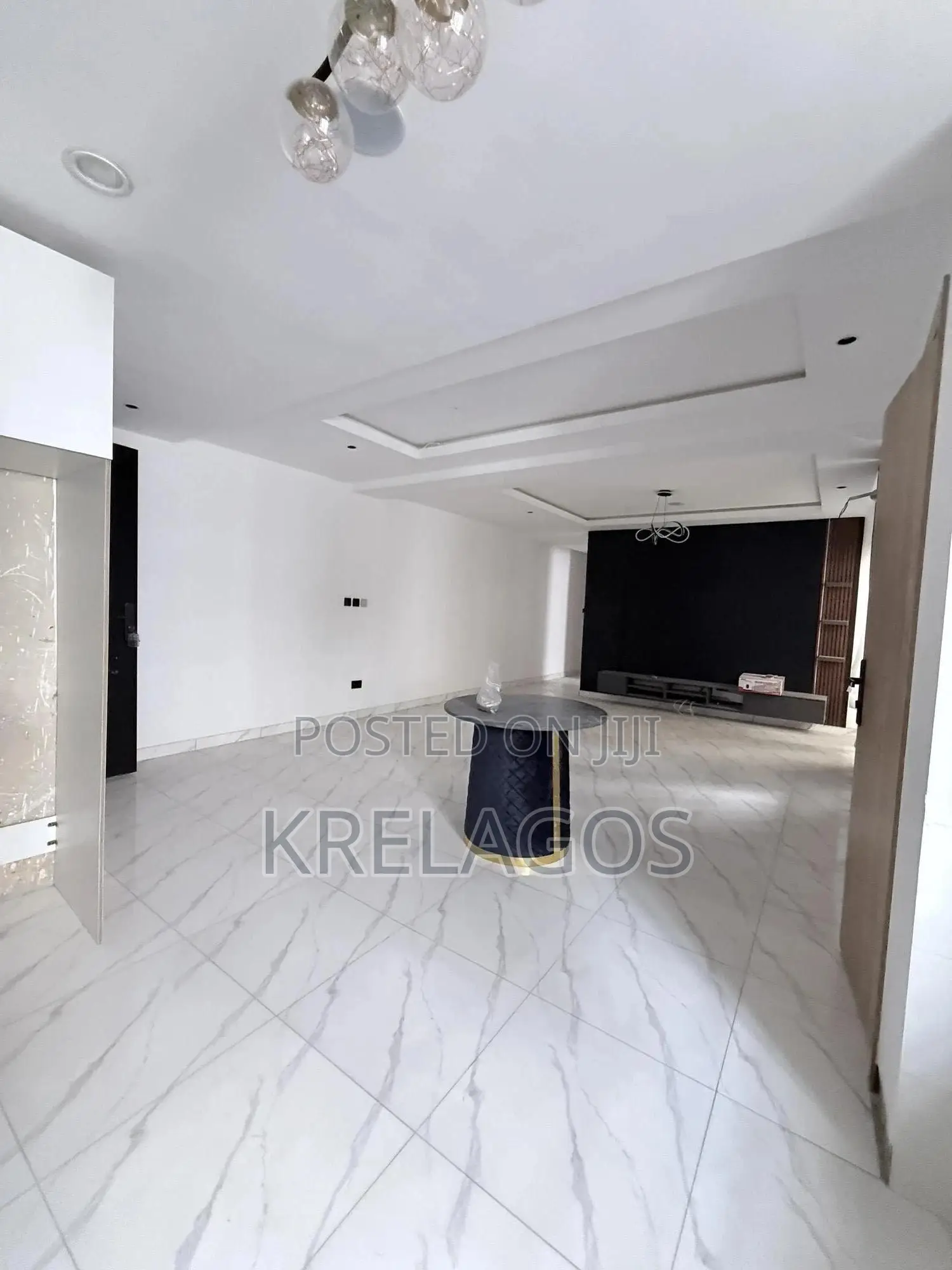 2bdrm Apartment in Ajah, Off Lekki-Epe Expressway for sale in Off Lekki-Epe Expressway