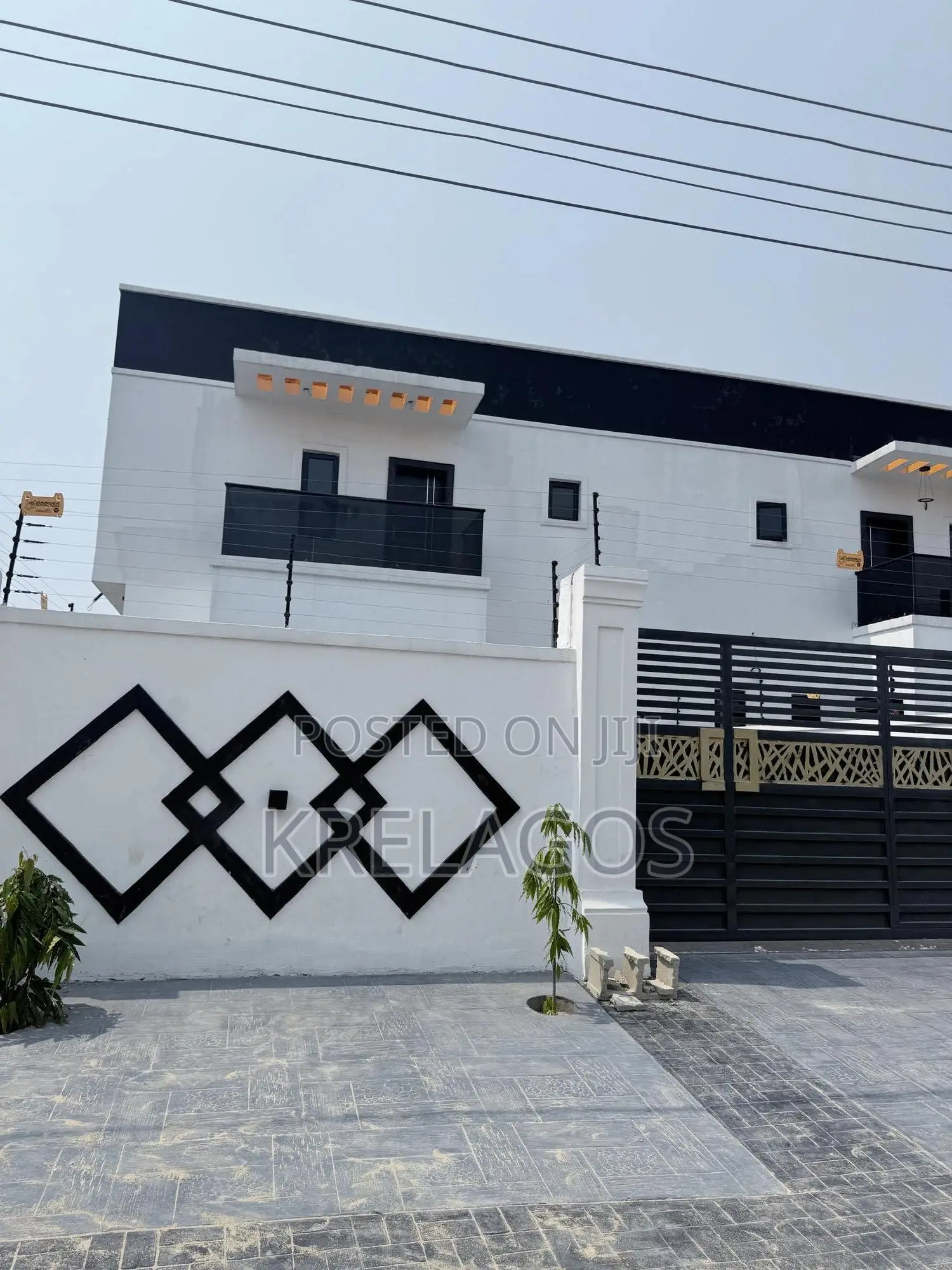 4bdrm Duplex in Ajah, Off Lekki-Epe Expressway for sale in Off Lekki-Epe Expressway