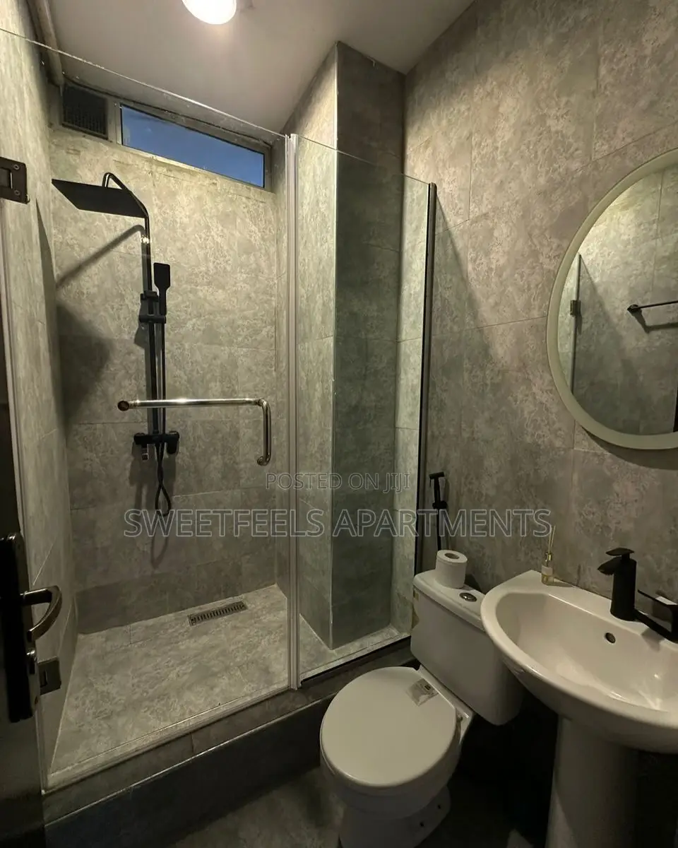 Spacious and Stunning 3 Bedroom Loft With Ps5 in Victoria Island Extension