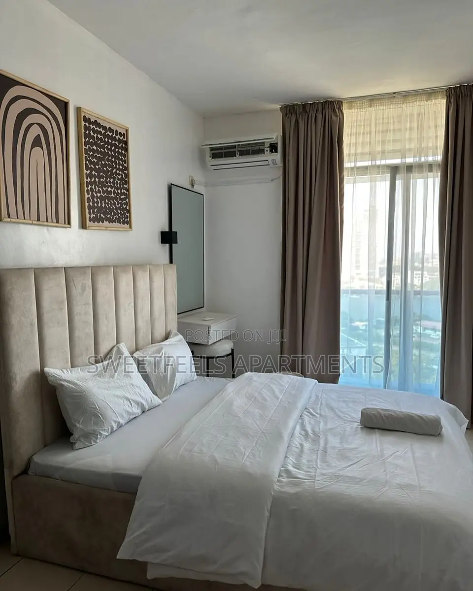 Spacious and Stunning 3 Bedroom Loft With Ps5 in Victoria Island Extension