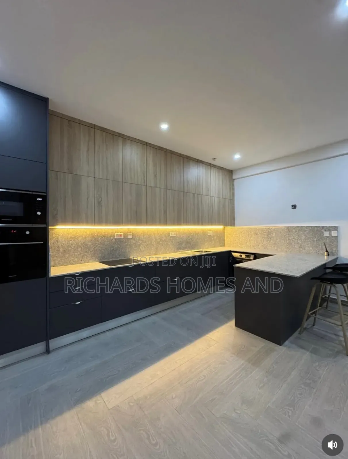 3bdrm Apartment In Ikate For Sale in Ikate