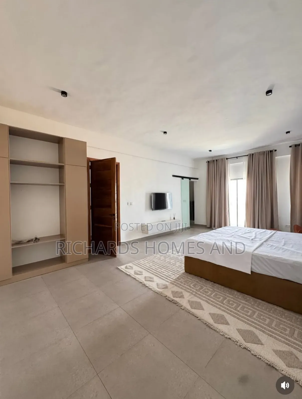 2bdrm Apartment In Ikate For Sale in Ikate