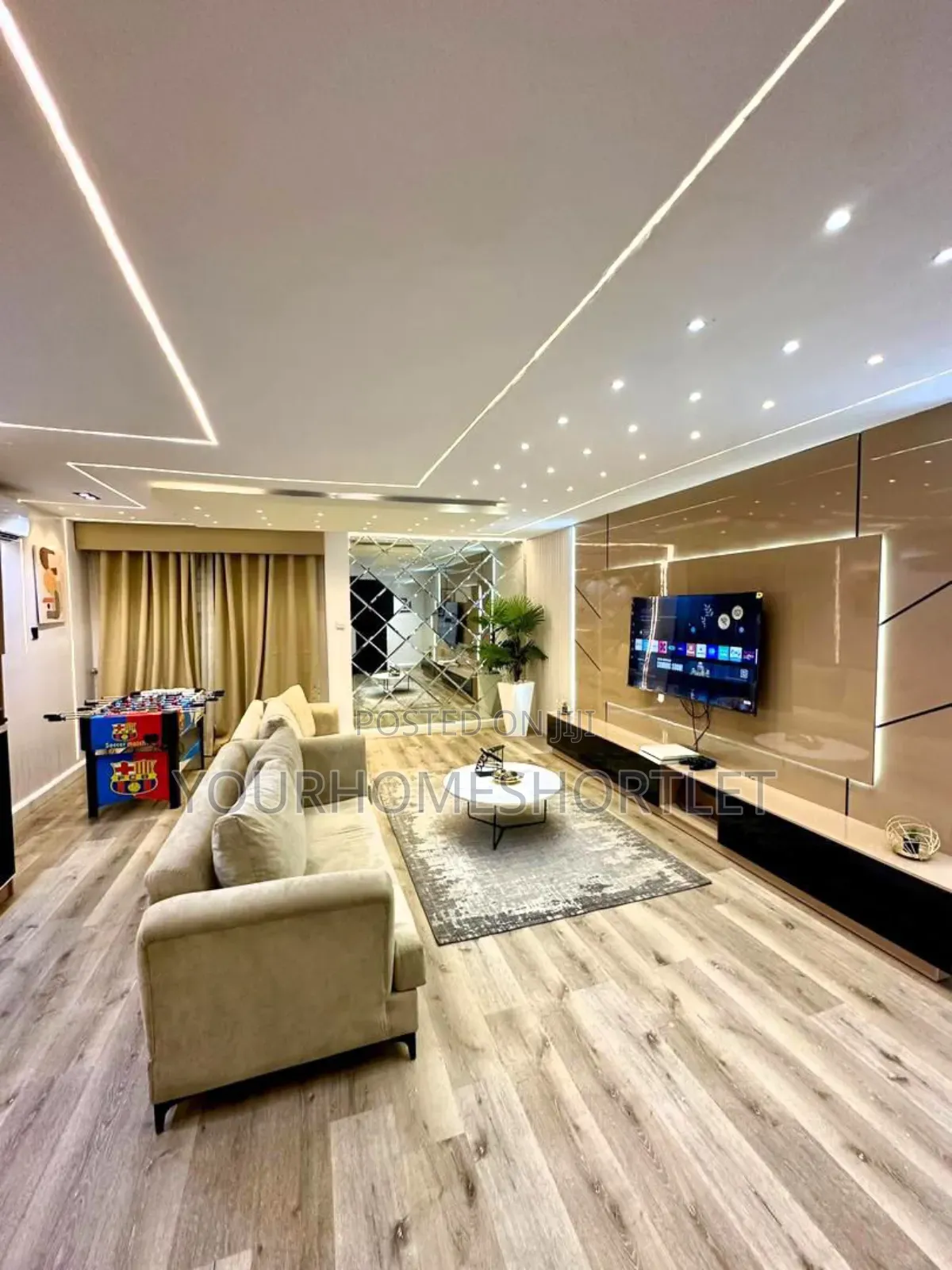 Luxury 1 Bedroom Apartment For That Allows Content Shoot in Lekki Phase 1