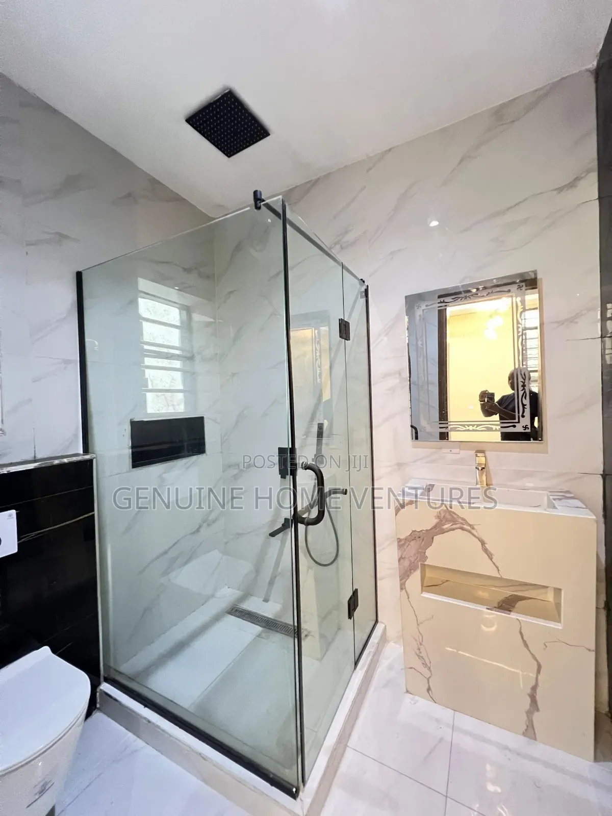 2bdrm Apartment in Lekki Phase 1 for sale in Lekki Phase 1