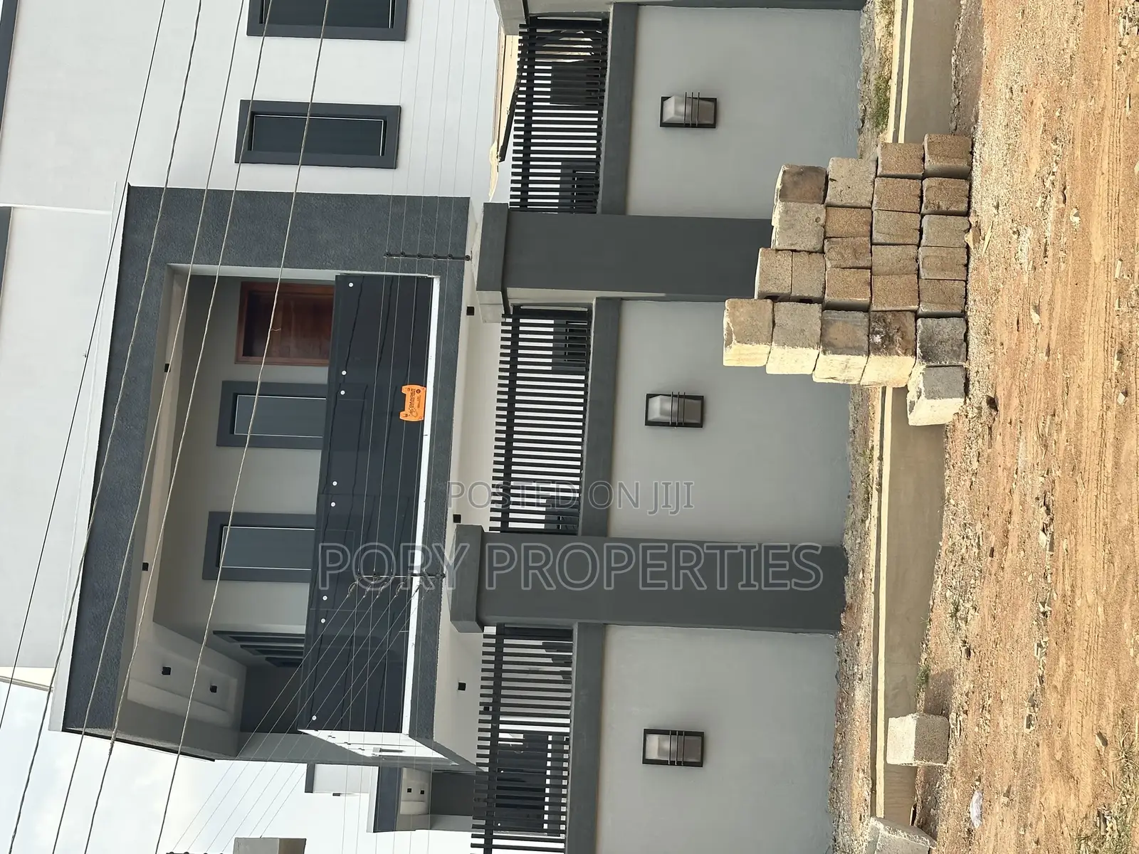 Furnished 5bdrm Duplex in Jericho Gra for sale in Jericho