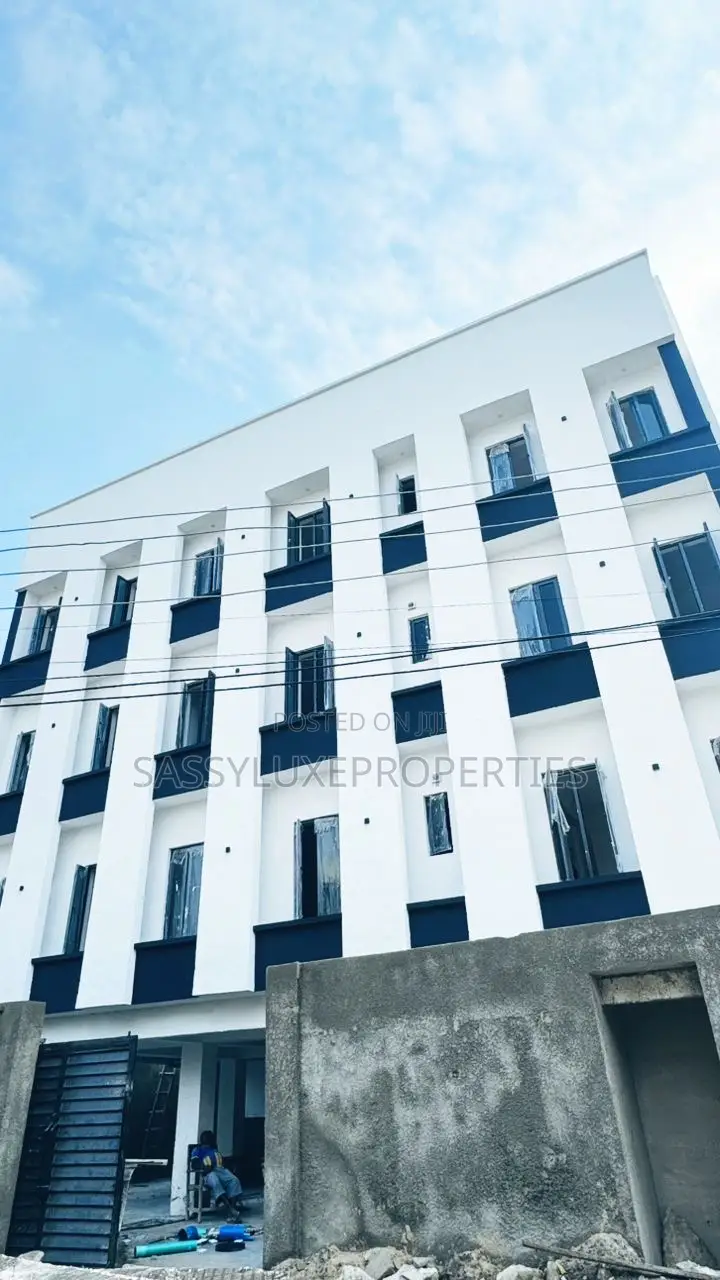 Furnished 3bdrm Apartment in Ilasan Lekki for sale in Lekki