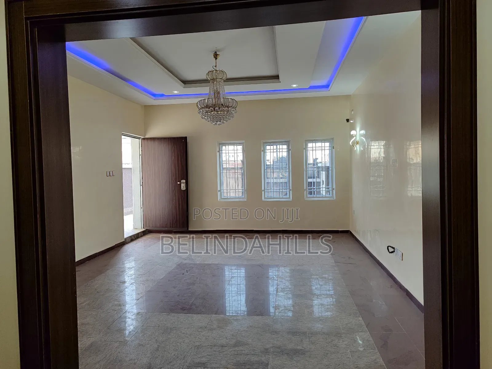 5bdrm Townhouse / Terrace in Idu for rent in Idu