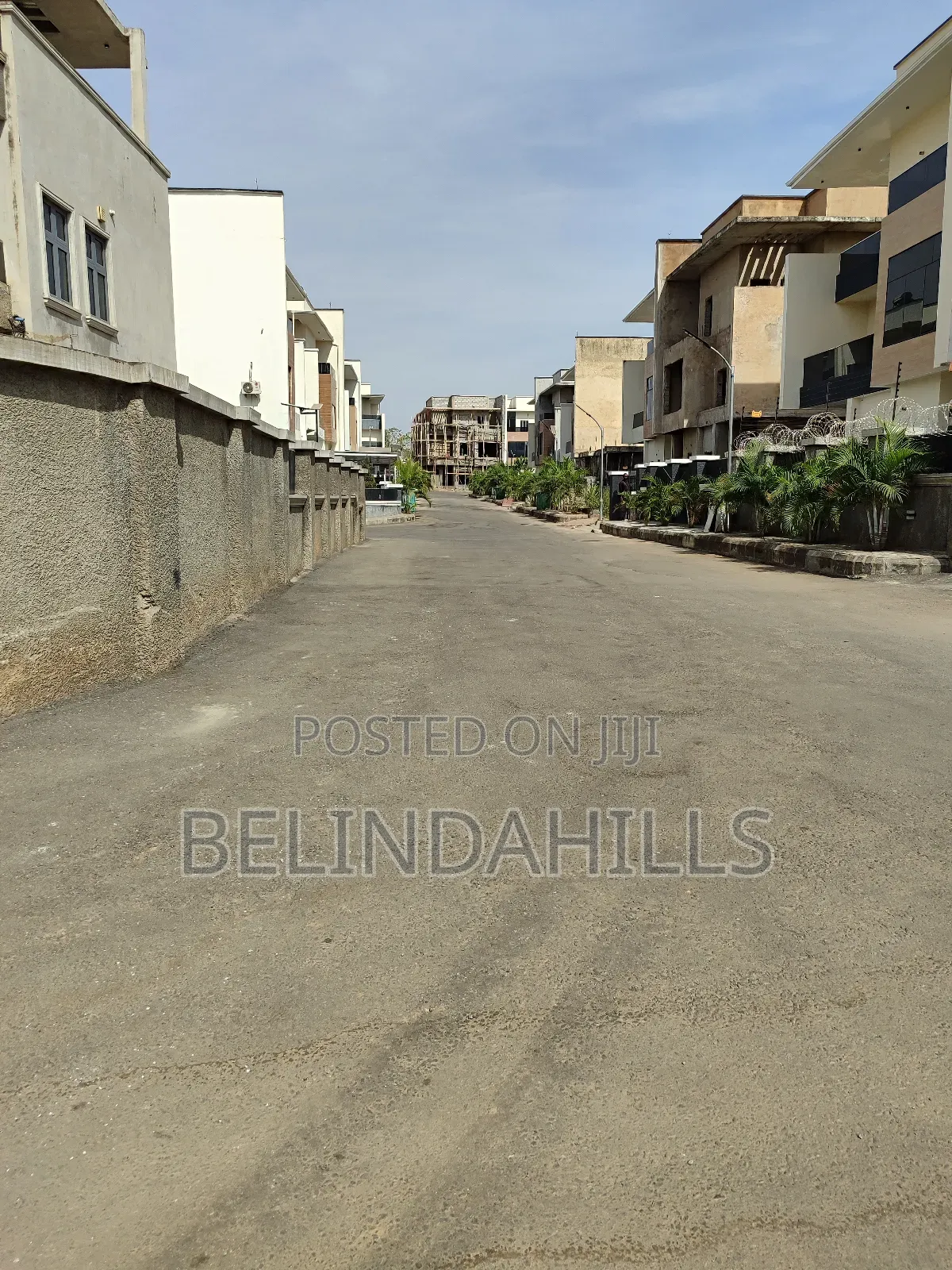 5bdrm Townhouse/Terrace in Idu for sale in Idu