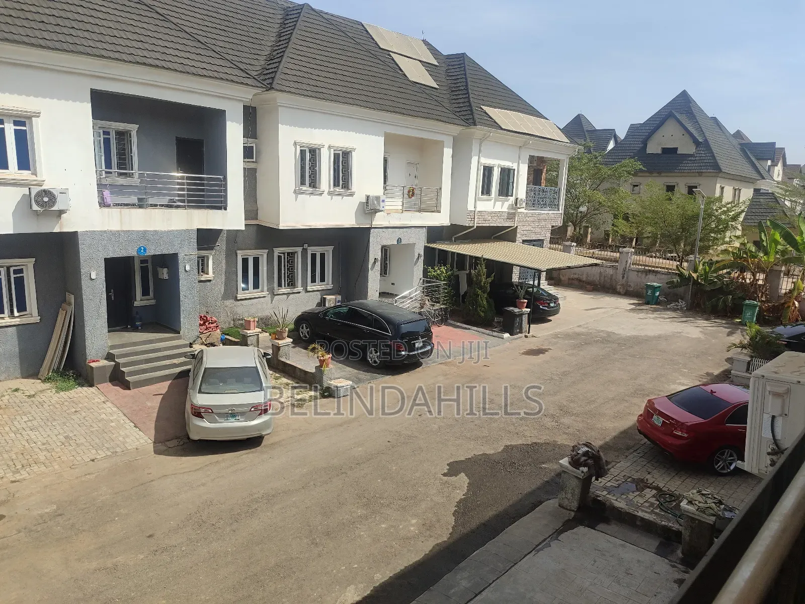Furnished 3bdrm Townhouse/Terrace in Idu for sale in Idu