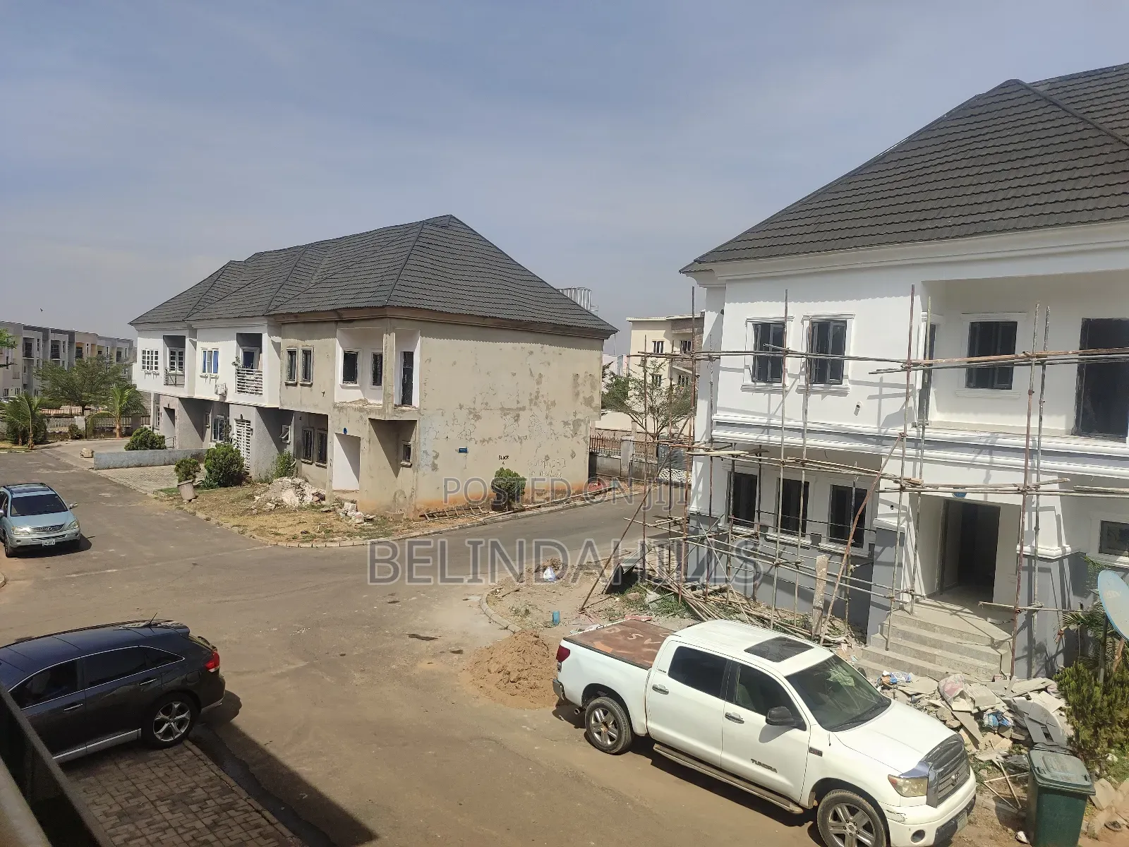 Furnished 3bdrm Townhouse/Terrace in Idu for sale in Idu