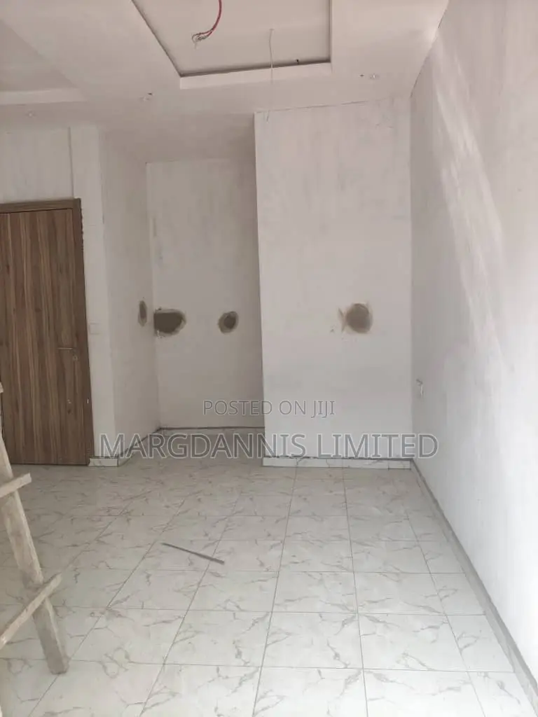 Furnished 3bdrm Duplex in Ibeshe for sale in Ibeshe / Ikorodu