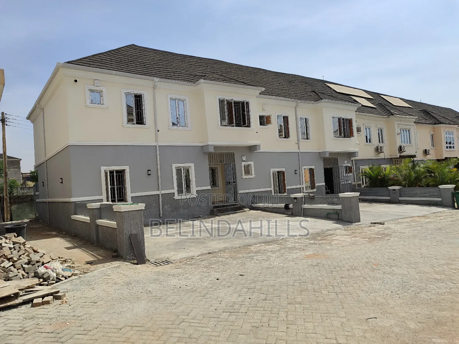 4bdrm Townhouse/Terrace in Idu for sale in Idu