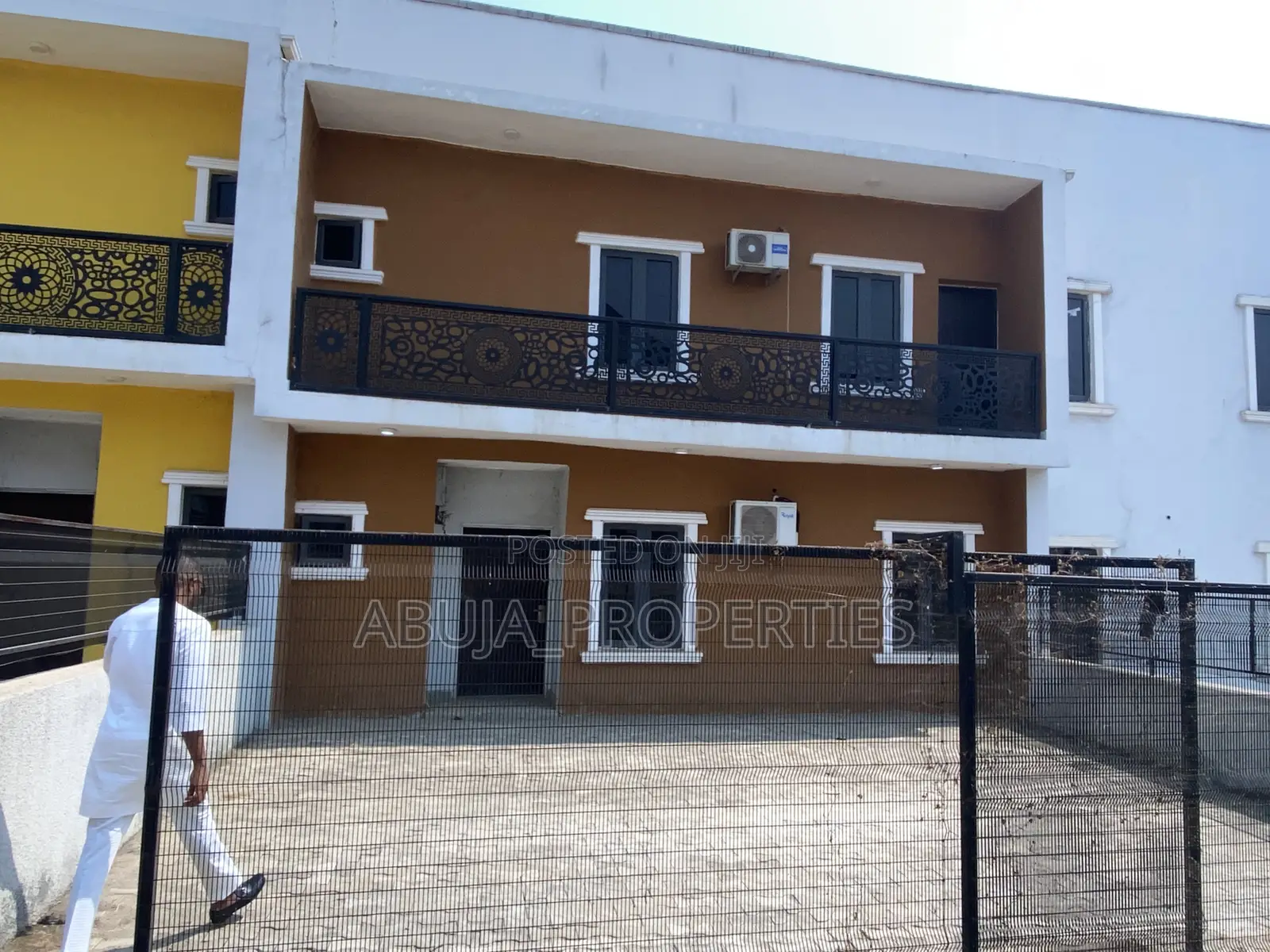 4bdrm Duplex in Gwarinpa for sale in Gwarinpa