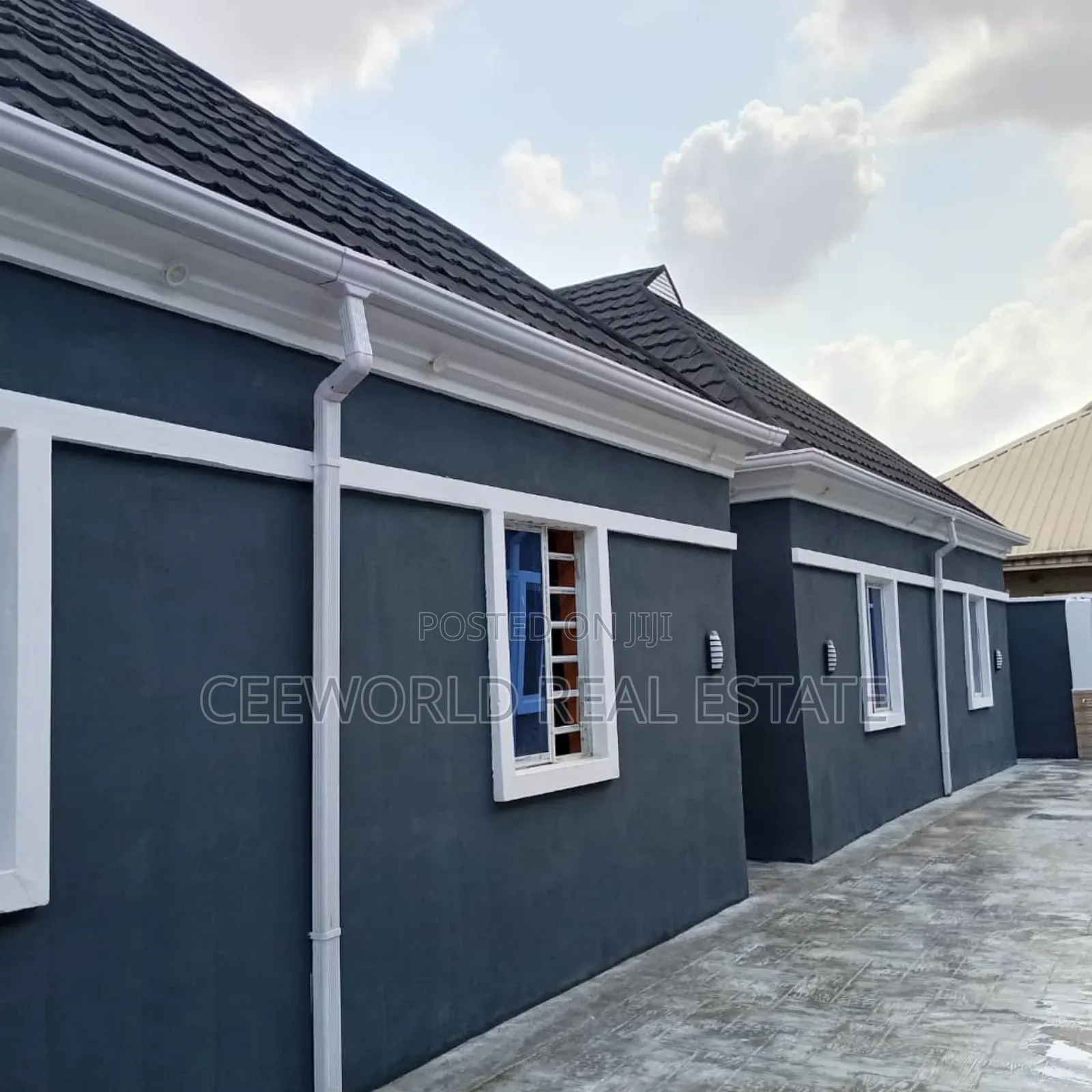 1bdrm Apartment in Unity Estate Elebu, Akala Express for rent in Akala Express