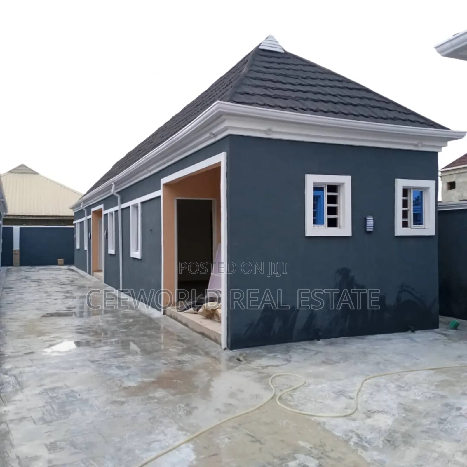1bdrm Apartment in Unity Estate Elebu, Akala Express for rent in Akala Express