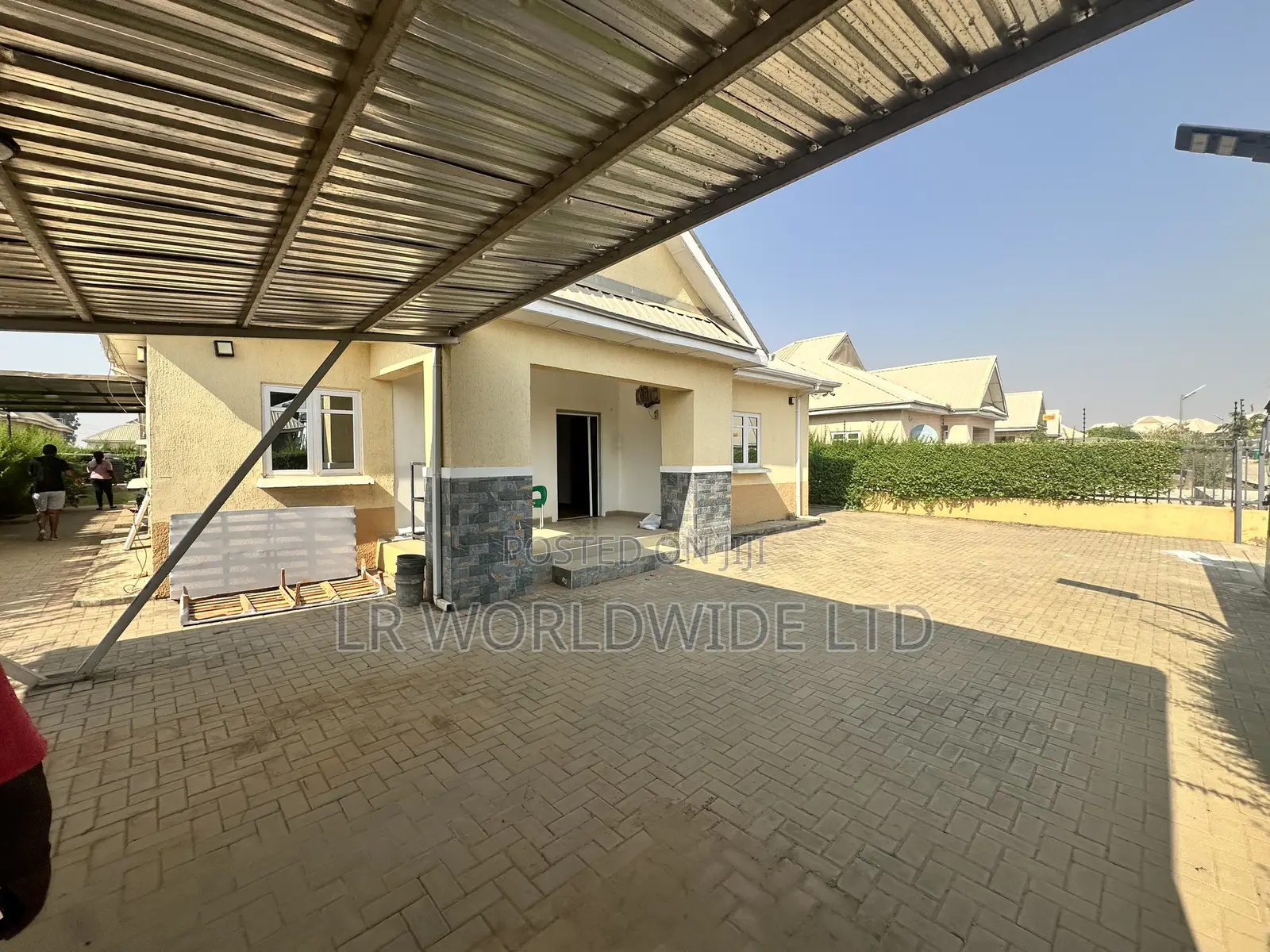 3bdrm Bungalow in Von, Lugbe District for sale in Lugbe District