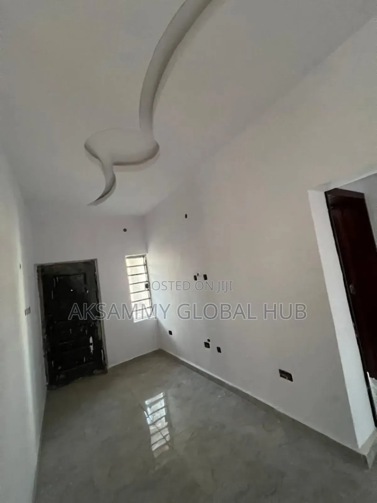 5bdrm Bungalow in Orogun Ibadan for sale in Ibadan