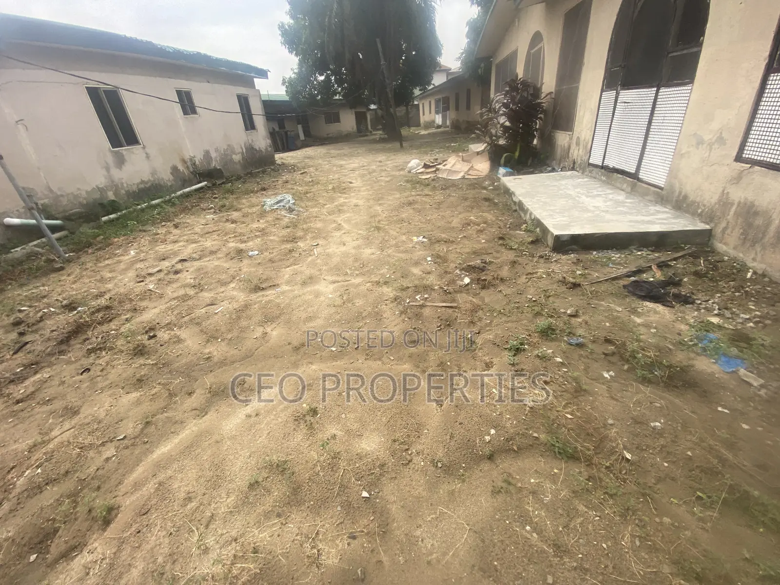 1,404 SQM With 5 Units of Bungalow by Ado Road(Gov Consent) Ajah in Ado / Ajah