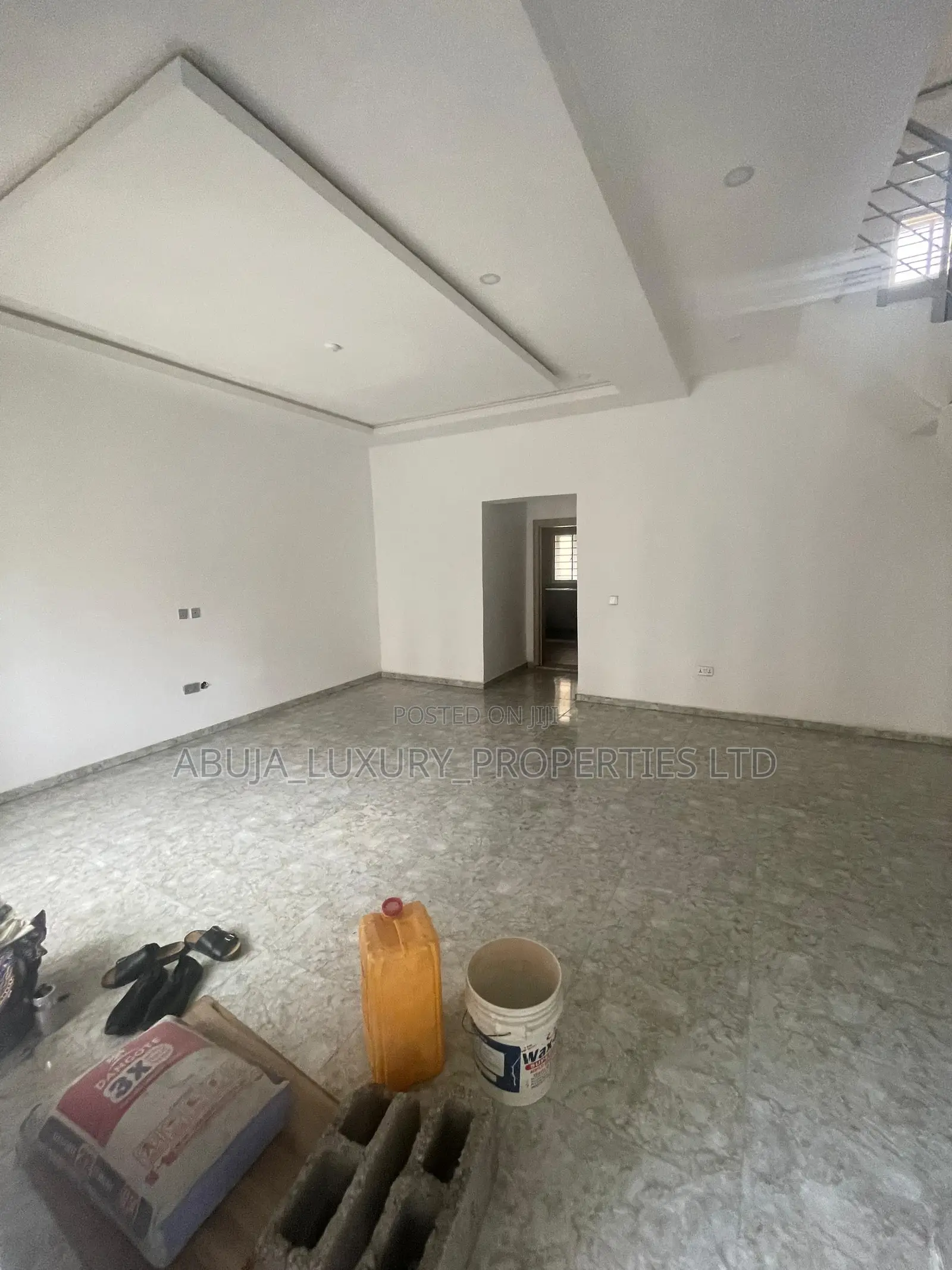 3bdrm Townhouse/Terrace in Brookshore, Gwarinpa for sale in Gwarinpa