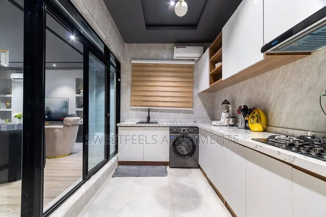 2 Bedroom Apartment With Ps5, Gym, Snooker Board and Pool in Ikate