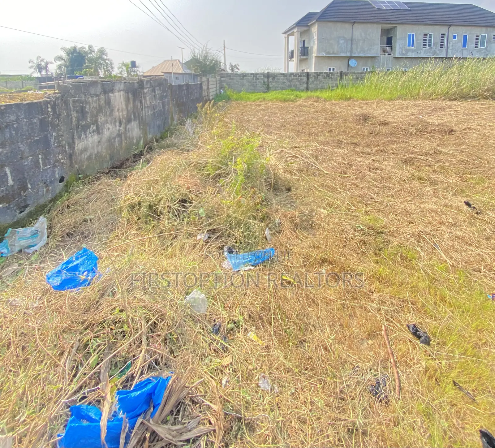700sqm Cornerpiece Fenced Land at Sunview Estate Sangotedo in Sangotedo