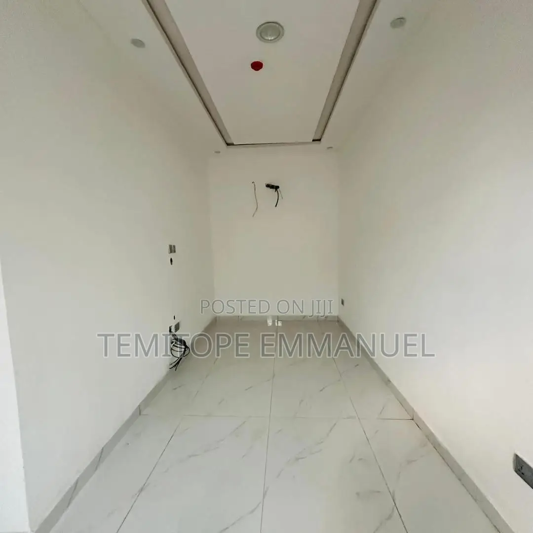 Furnished 4bdrm Duplex in Maryland for sale in Maryland