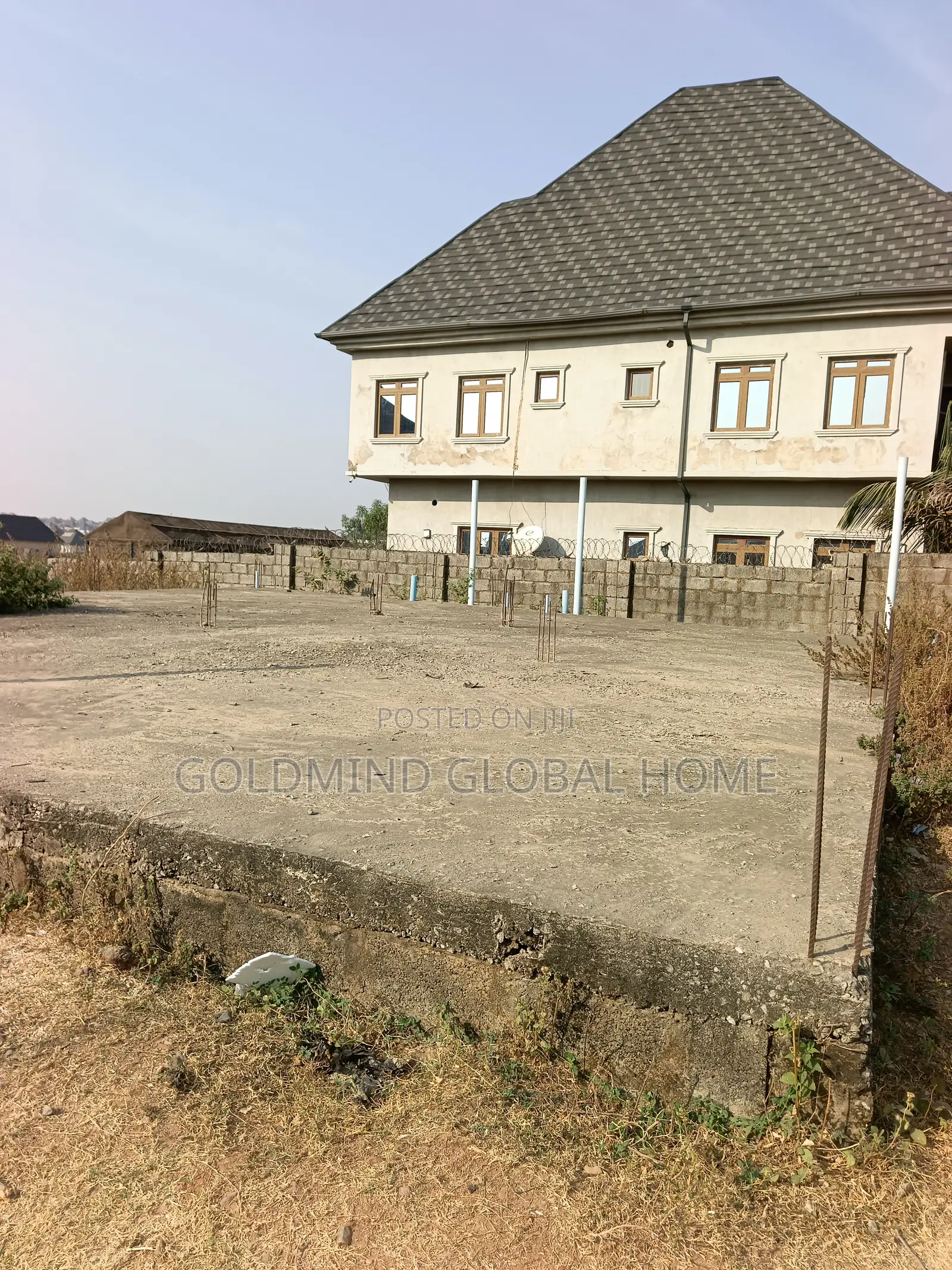 600sqm Estate Land to Build 4bedroom Penthouse in Lugbe for Sale in Sabon Lugbe