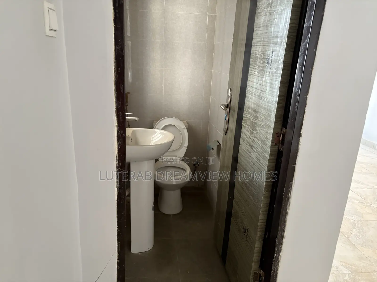 2bdrm Block of Flats in Nico Junction, Katampe (Main) for rent in Katampe (Main)