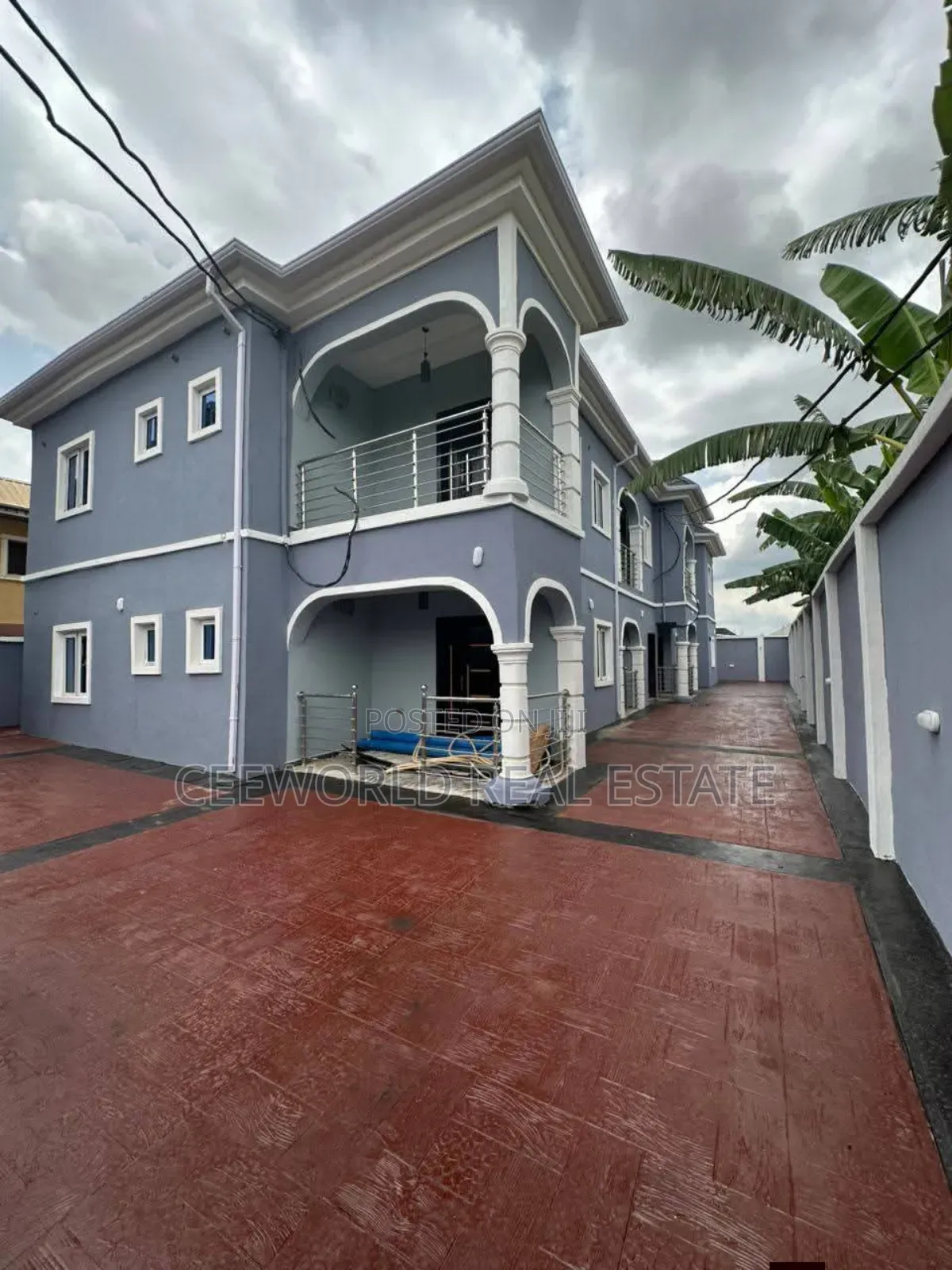 3bdrm Block of Flats in Agara Estate, Akala Express for sale in Akala Express