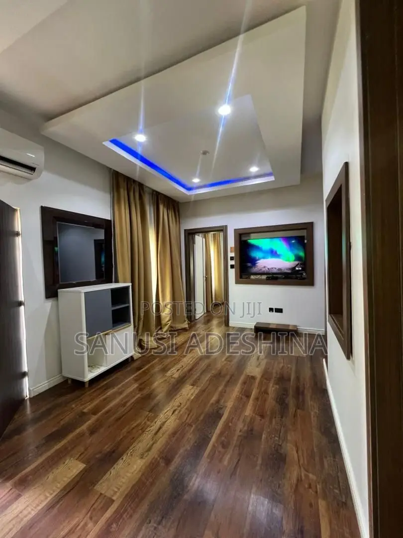 5bdrm Duplex in Gwarimpa Estate,By, Gwarinpa for sale in Gwarinpa