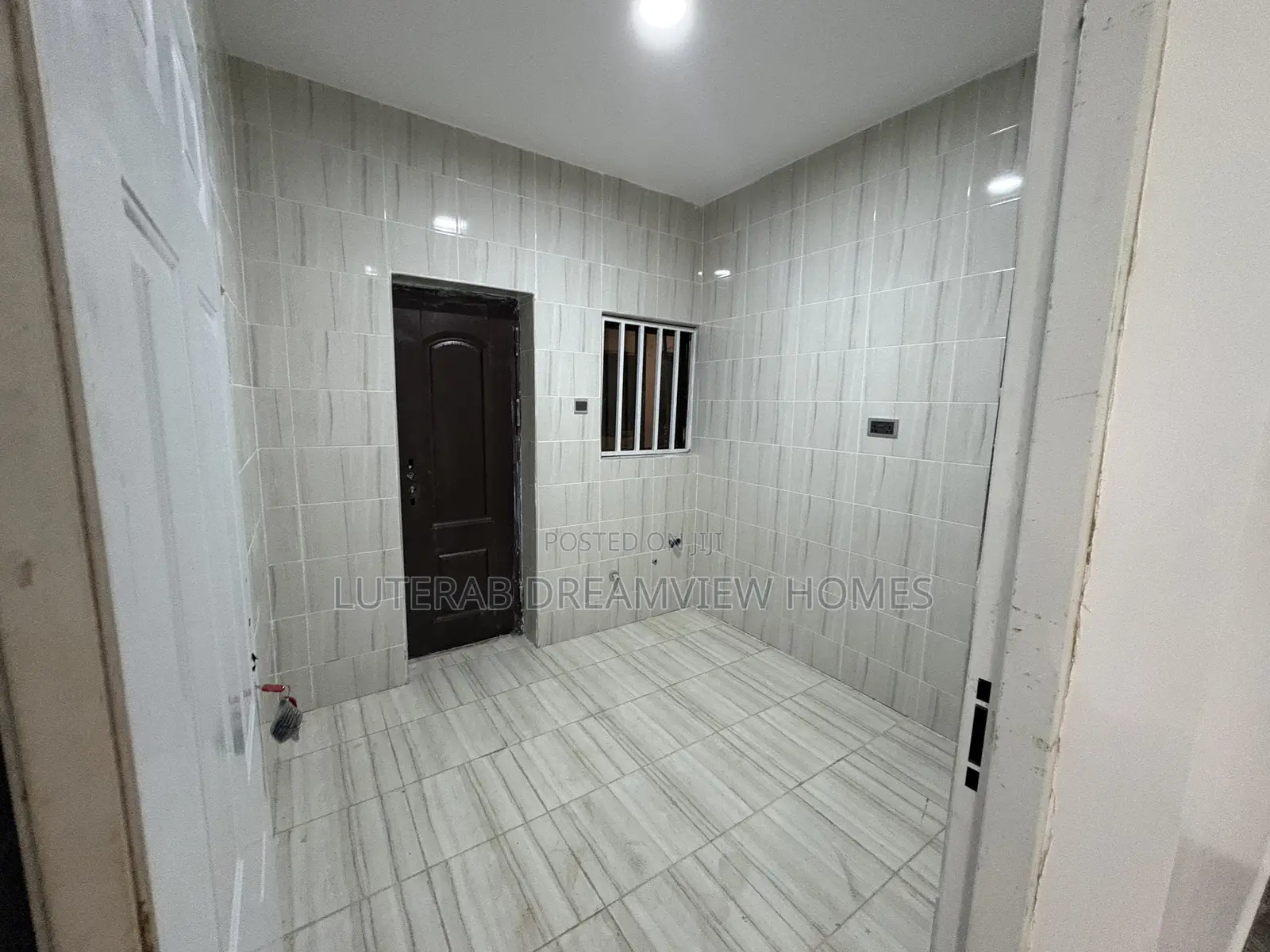 2bdrm Block of Flats in Wuye Main for rent in Wuye