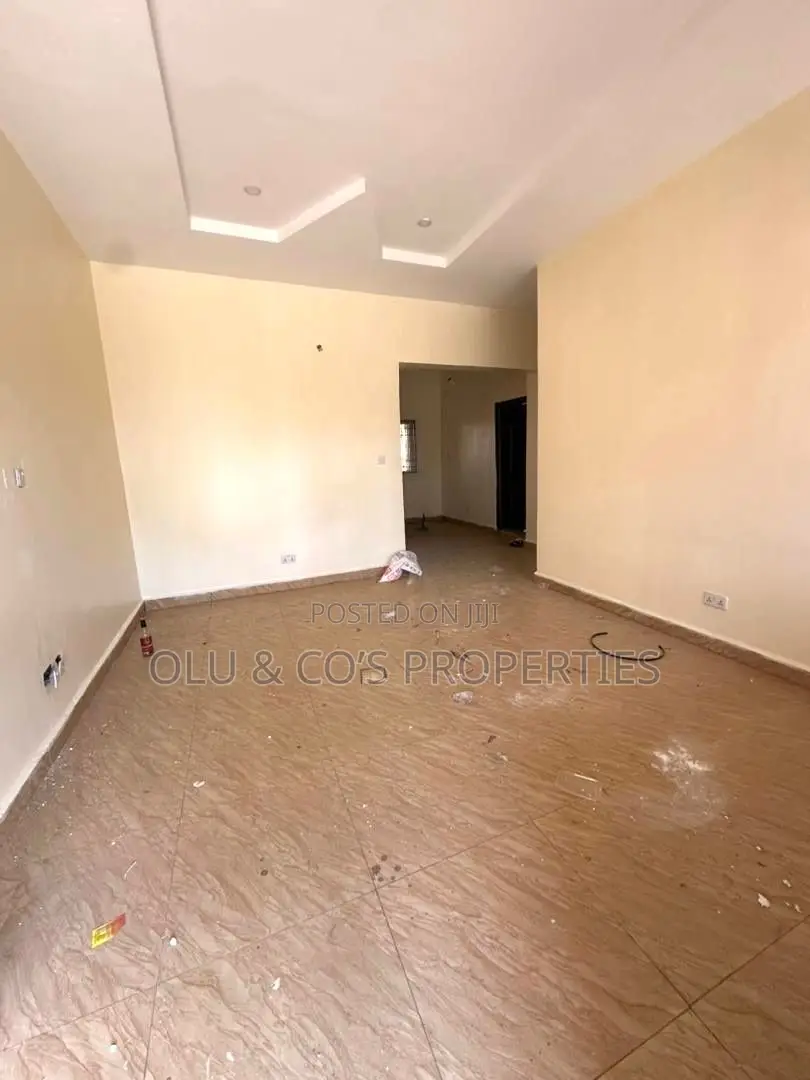 2bdrm Block of Flats in Paradise 1, Life Camp for rent in Life Camp