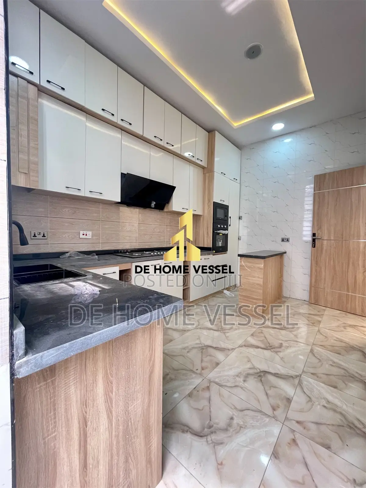 3bdrm Townhouse/Terrace in Ajah for sale in Ajah