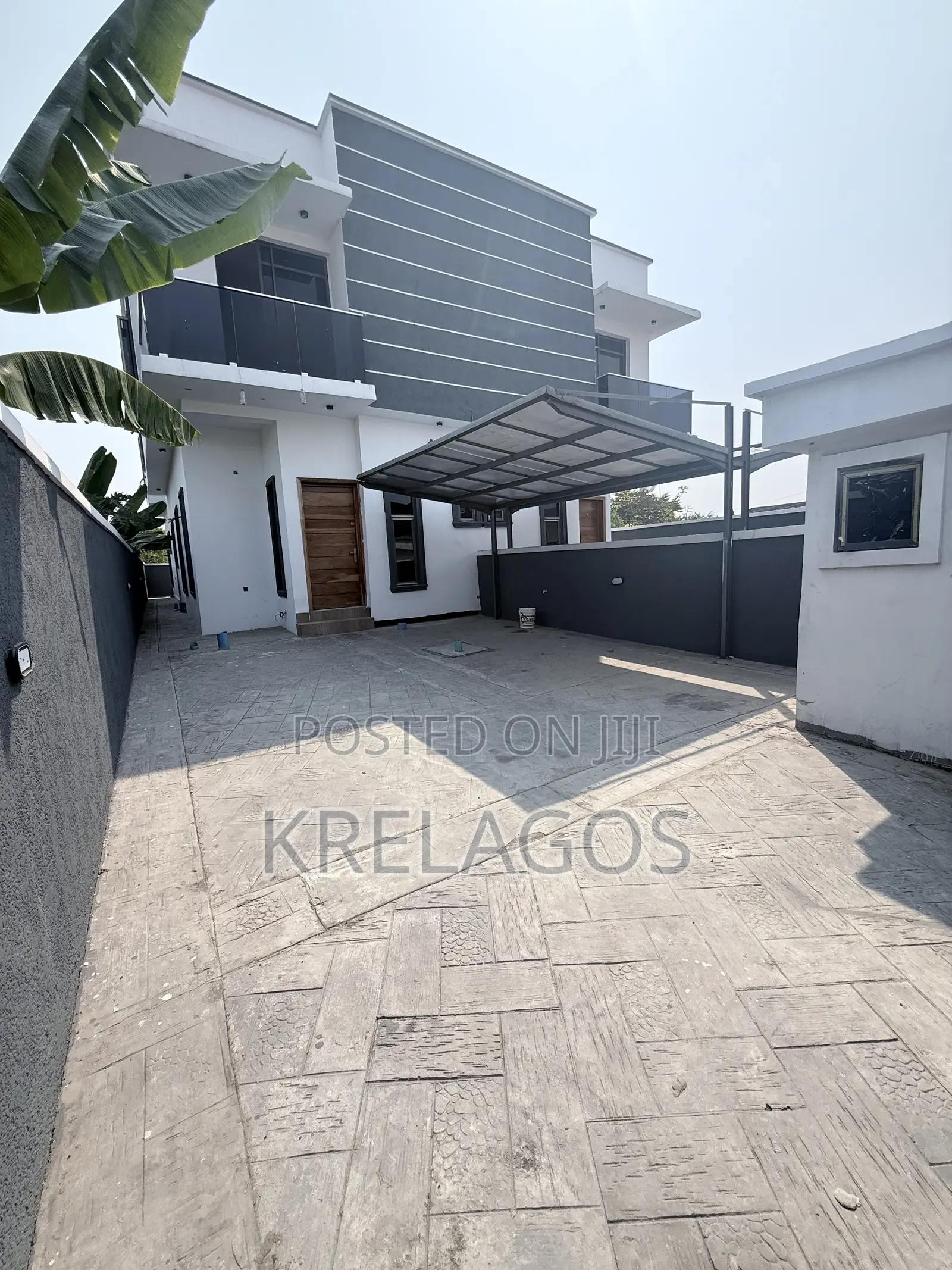 4bdrm Duplex in Abraham Adesanya Estate for sale in Abraham Adesanya Estate
