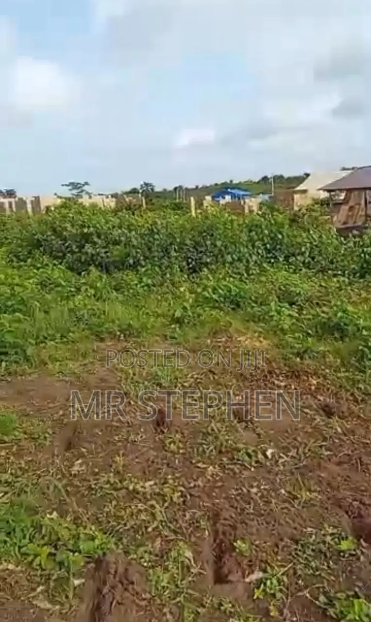 One Full Plot of Land Available for Sale at Mowe , Ofada Road in Obafemi-Owode