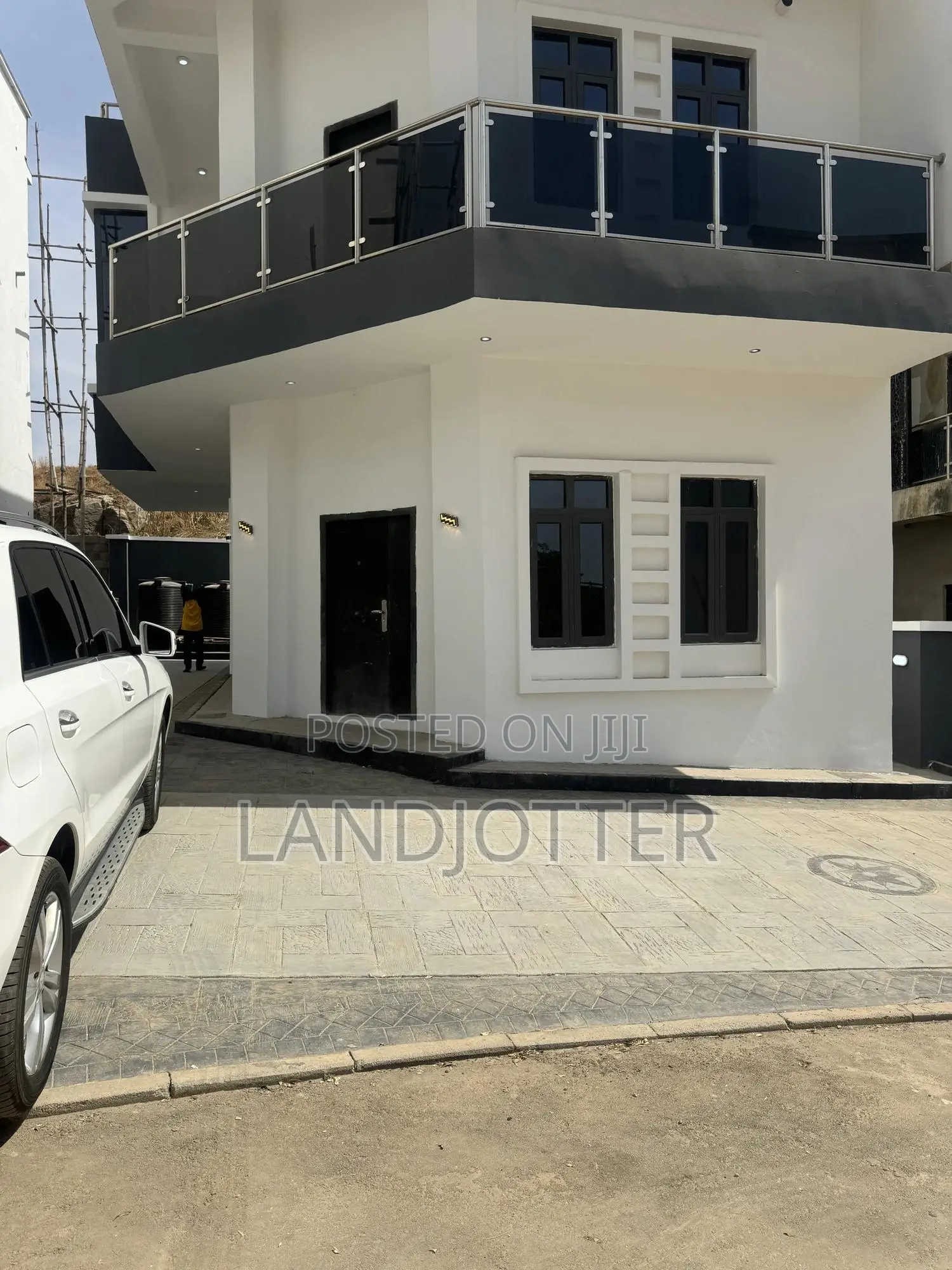 5bdrm Duplex in Emma, Guzape District for sale in Guzape District
